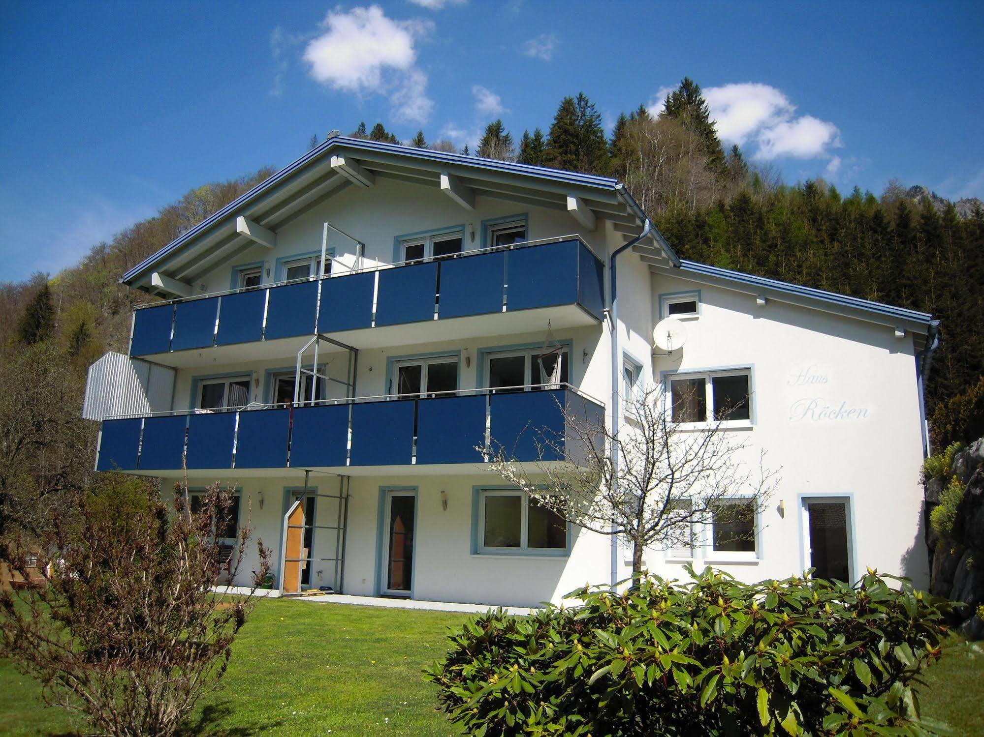 Haus Roecken Apartamento Dalaas Exterior foto