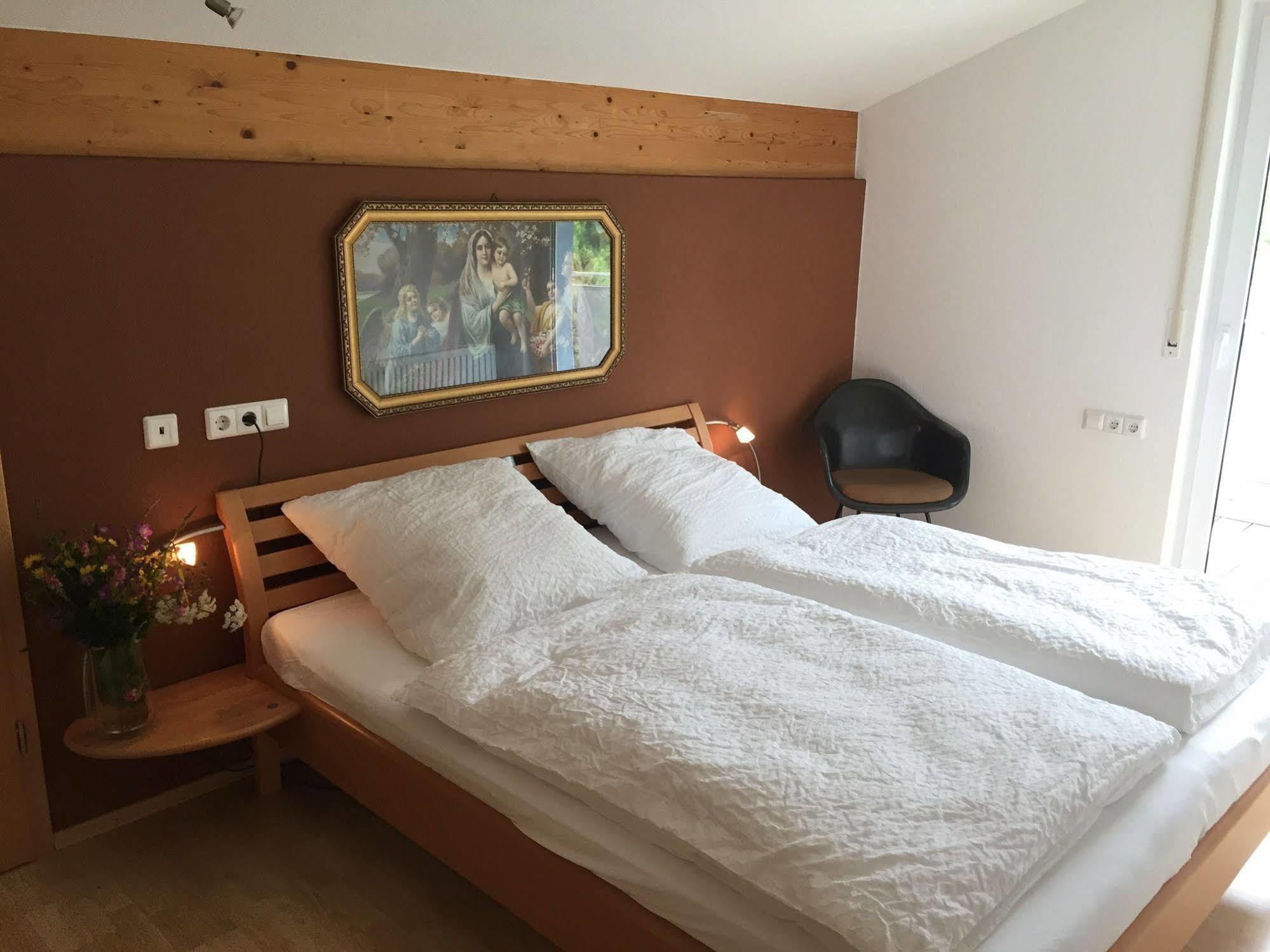 Haus Roecken Apartamento Dalaas Exterior foto